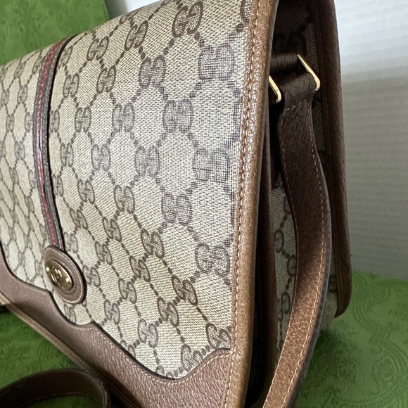 Authentic Gucci Crossbody/Shoulder Bag GG Sherry Line. - Picture 16 of 17